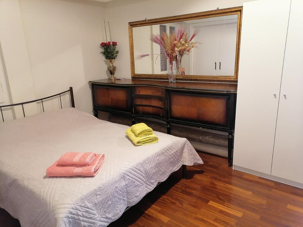 Apartament Kомната Гостья Ateny Zewnętrze zdjęcie